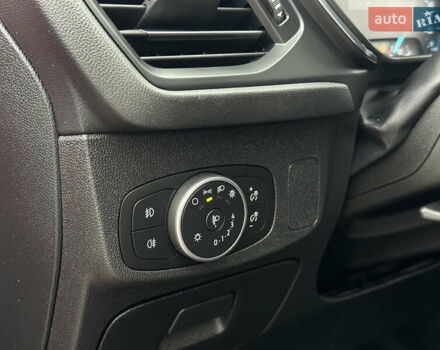 Красный Форд Фокус, объемом двигателя 1.5 л и пробегом 96 тыс. км за 14300 $, фото 22 на Automoto.ua