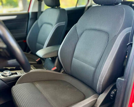 Красный Форд Фокус, объемом двигателя 1.5 л и пробегом 242 тыс. км за 12299 $, фото 12 на Automoto.ua