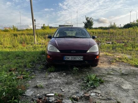 Червоний Форд Фокус, об'ємом двигуна 1.6 л та пробігом 375 тис. км за 2100 $, фото 1 на Automoto.ua