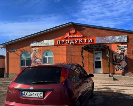 Красный Форд Фокус, объемом двигателя 1.6 л и пробегом 288 тыс. км за 3000 $, фото 1 на Automoto.ua