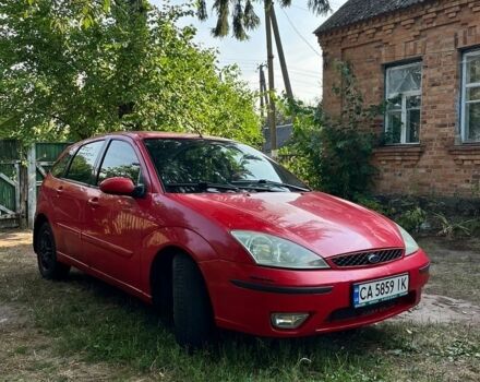 Красный Форд Фокус, объемом двигателя 1.8 л и пробегом 333 тыс. км за 2650 $, фото 1 на Automoto.ua