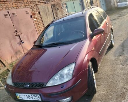 Красный Форд Фокус, объемом двигателя 2 л и пробегом 350 тыс. км за 1599 $, фото 1 на Automoto.ua
