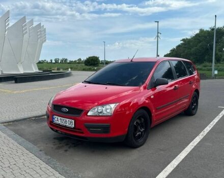 Красный Форд Фокус, объемом двигателя 0 л и пробегом 305 тыс. км за 3800 $, фото 1 на Automoto.ua