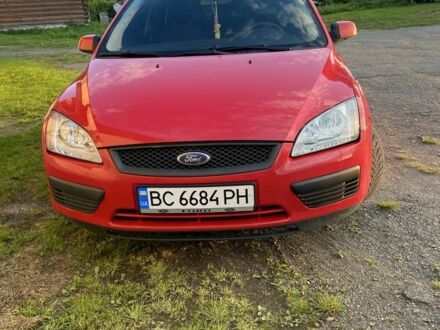 Червоний Форд Фокус, об'ємом двигуна 1.8 л та пробігом 260 тис. км за 3750 $, фото 1 на Automoto.ua