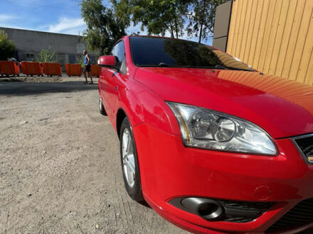 Форд Фокус 2007 у Дніпро (Дніпропетровську) на Automoto.ua Червоний Форд Фокус, об'ємом двигуна 1.6 л та пробігом 313 тис. км за 5500 $, фото 1 на Automoto.ua
