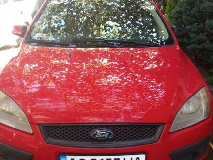 Червоний Форд Фокус, об'ємом двигуна 1.39 л та пробігом 212 тис. км за 3200 $, фото 1 на Automoto.ua