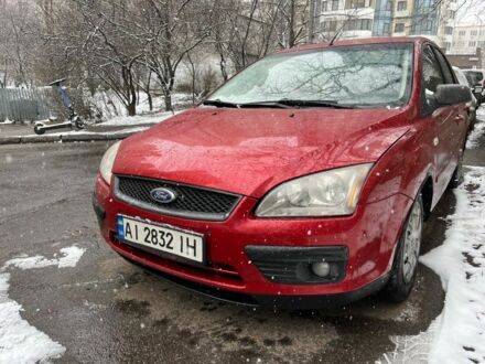 Красный Форд Фокус, объемом двигателя 1.6 л и пробегом 227 тыс. км за 4900 $, фото 1 на Automoto.ua