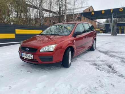 Червоний Форд Фокус, об'ємом двигуна 1.4 л та пробігом 250 тис. км за 3350 $, фото 1 на Automoto.ua