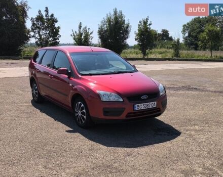 Красный Форд Фокус, объемом двигателя 1.6 л и пробегом 253 тыс. км за 4600 $, фото 1 на Automoto.ua