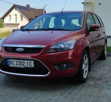 Красный Форд Фокус, объемом двигателя 1.8 л и пробегом 350 тыс. км за 4900 $, фото 1 на Automoto.ua