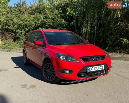 Красный Форд Фокус, объемом двигателя 1.6 л и пробегом 205 тыс. км за 5900 $, фото 1 на Automoto.ua
