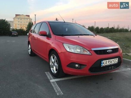 Красный Форд Фокус, объемом двигателя 1.6 л и пробегом 270 тыс. км за 4750 $, фото 1 на Automoto.ua