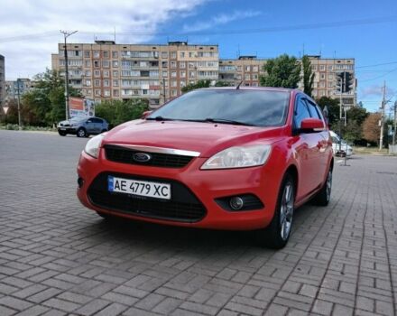 Красный Форд Фокус, объемом двигателя 1.6 л и пробегом 224 тыс. км за 4016 $, фото 1 на Automoto.ua