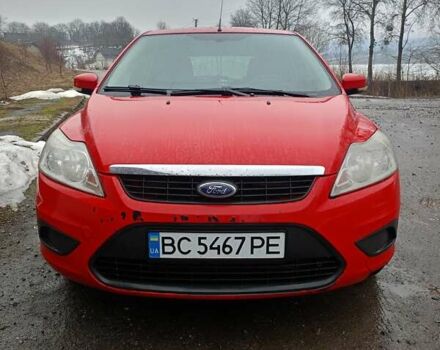 Красный Форд Фокус, объемом двигателя 1.6 л и пробегом 287 тыс. км за 4800 $, фото 1 на Automoto.ua