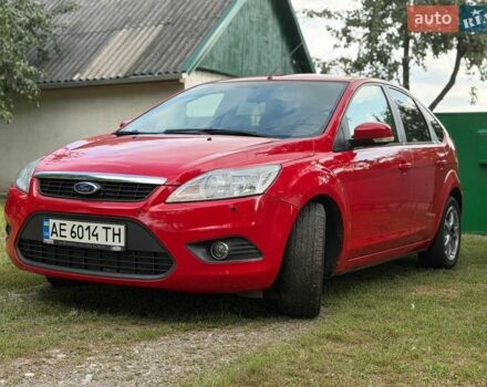 Червоний Форд Фокус, об'ємом двигуна 1.59 л та пробігом 206 тис. км за 5900 $, фото 1 на Automoto.ua