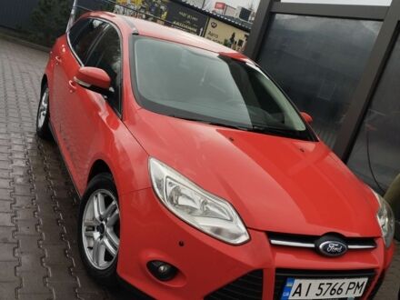Красный Форд Фокус, объемом двигателя 1.6 л и пробегом 280 тыс. км за 8300 $, фото 1 на Automoto.ua