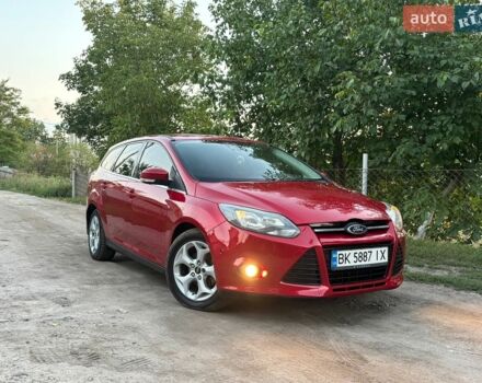 Червоний Форд Фокус, об'ємом двигуна 1.56 л та пробігом 268 тис. км за 8500 $, фото 1 на Automoto.ua