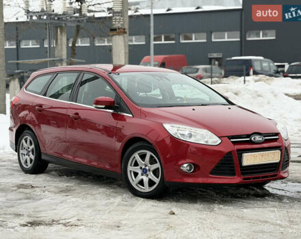 Червоний Форд Фокус, об'ємом двигуна 1.6 л та пробігом 245 тис. км за 7350 $, фото 1 на Automoto.ua