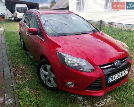 Красный Форд Фокус, объемом двигателя 1.56 л и пробегом 232 тыс. км за 6200 $, фото 1 на Automoto.ua