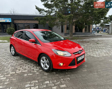 Красный Форд Фокус, объемом двигателя 1 л и пробегом 204 тыс. км за 5500 $, фото 1 на Automoto.ua