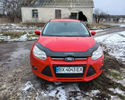 Красный Форд Фокус, объемом двигателя 2 л и пробегом 242 тыс. км за 6600 $, фото 1 на Automoto.ua
