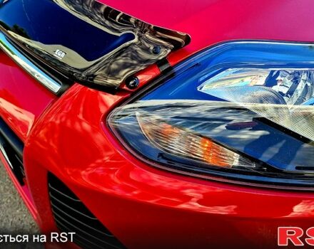 Красный Форд Фокус, объемом двигателя 1 л и пробегом 78 тыс. км за 8700 $, фото 1 на Automoto.ua