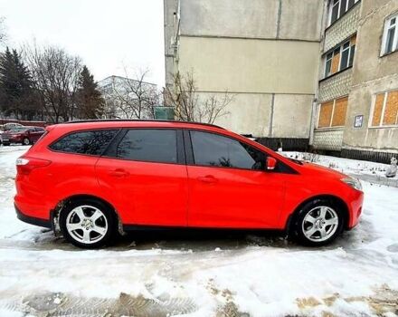 Червоний Форд Фокус, об'ємом двигуна 1 л та пробігом 150 тис. км за 6200 $, фото 1 на Automoto.ua