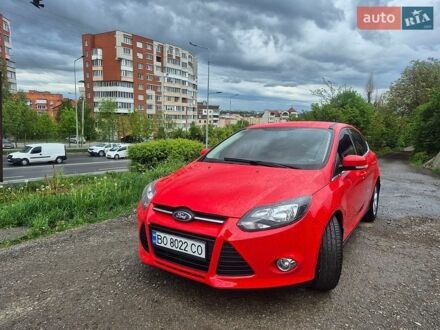Красный Форд Фокус, объемом двигателя 1.6 л и пробегом 157 тыс. км за 8000 $, фото 1 на Automoto.ua
