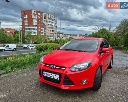 Красный Форд Фокус, объемом двигателя 1.6 л и пробегом 157 тыс. км за 8000 $, фото 1 на Automoto.ua