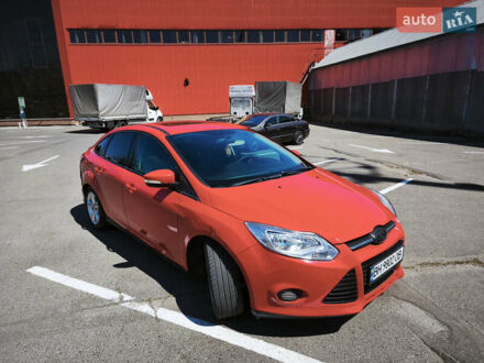 Форд Фокус 2013 у Одесі на Automoto.ua Червоний Форд Фокус, об'ємом двигуна 2 л та пробігом 140 тис. км за 7700 $, фото 1 на Automoto.ua