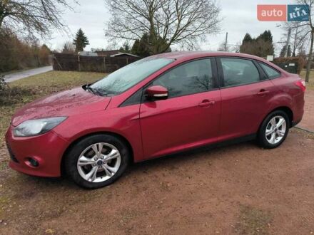Красный Форд Фокус, объемом двигателя 2 л и пробегом 135 тыс. км за 7000 $, фото 1 на Automoto.ua