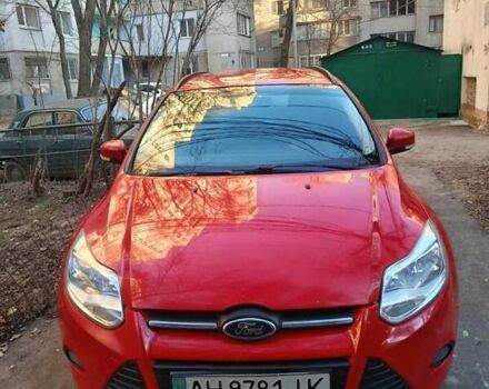Червоний Форд Фокус, об'ємом двигуна 1 л та пробігом 215 тис. км за 4950 $, фото 1 на Automoto.ua