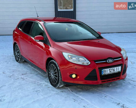 Червоний Форд Фокус, об'ємом двигуна 1 л та пробігом 211 тис. км за 5300 $, фото 1 на Automoto.ua