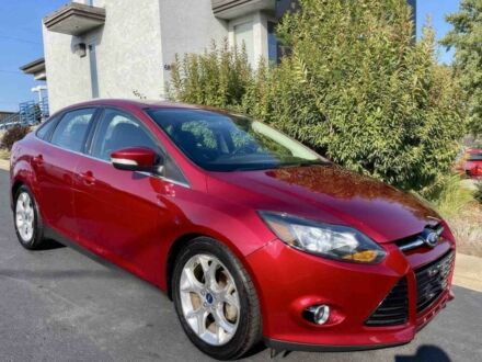 Красный Форд Фокус, объемом двигателя 2 л и пробегом 85 тыс. км за 4800 $, фото 1 на Automoto.ua