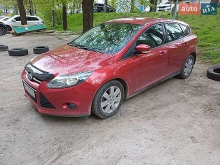 Красный Форд Фокус, объемом двигателя 1.6 л и пробегом 200 тыс. км за 8950 $, фото 1 на Automoto.ua
