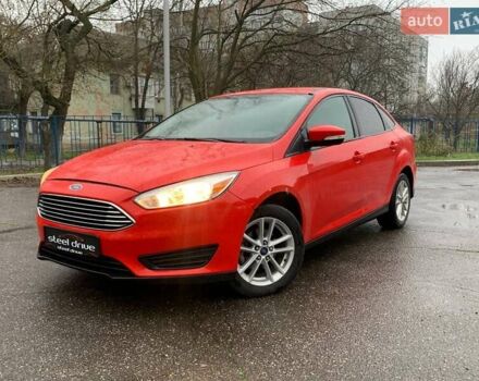 Красный Форд Фокус, объемом двигателя 2 л и пробегом 124 тыс. км за 7799 $, фото 1 на Automoto.ua