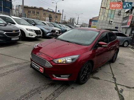 Красный Форд Фокус, объемом двигателя 2 л и пробегом 106 тыс. км за 8990 $, фото 1 на Automoto.ua