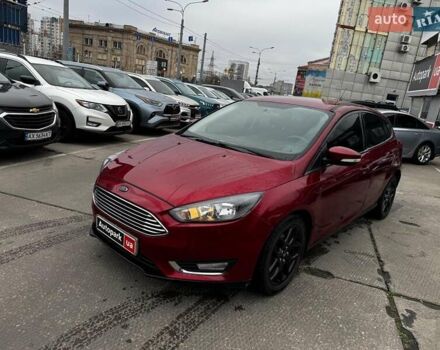 Червоний Форд Фокус, об'ємом двигуна 2 л та пробігом 106 тис. км за 8990 $, фото 1 на Automoto.ua