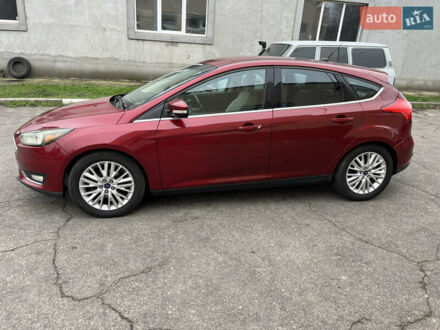 Красный Форд Фокус, объемом двигателя 2 л и пробегом 219 тыс. км за 8500 $, фото 1 на Automoto.ua