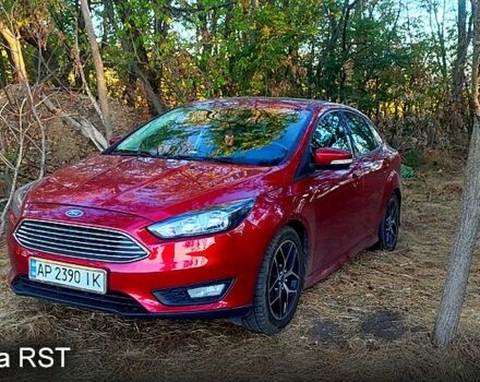 Красный Форд Фокус, объемом двигателя 2 л и пробегом 180 тыс. км за 8200 $, фото 1 на Automoto.ua
