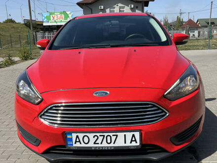 Червоний Форд Фокус, об'ємом двигуна 2 л та пробігом 129 тис. км за 8900 $, фото 1 на Automoto.ua