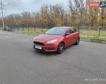 Красный Форд Фокус, объемом двигателя 1 л и пробегом 106 тыс. км за 6700 $, фото 1 на Automoto.ua