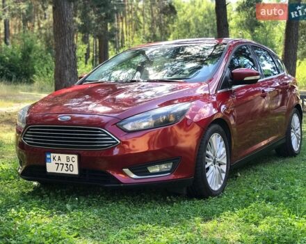 Червоний Форд Фокус, об'ємом двигуна 2 л та пробігом 163 тис. км за 7950 $, фото 1 на Automoto.ua