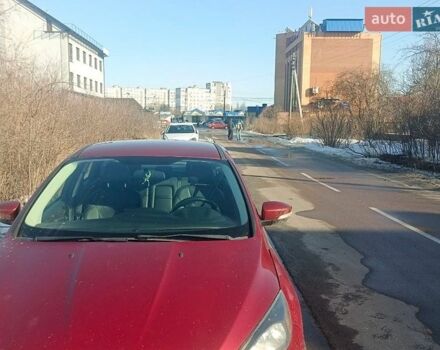 Красный Форд Фокус, объемом двигателя 2 л и пробегом 154 тыс. км за 5000 $, фото 1 на Automoto.ua