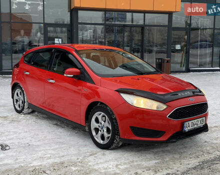 Красный Форд Фокус, объемом двигателя 1 л и пробегом 140 тыс. км за 6490 $, фото 1 на Automoto.ua