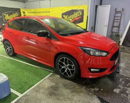 Красный Форд Фокус, объемом двигателя 2 л и пробегом 163 тыс. км за 8500 $, фото 1 на Automoto.ua