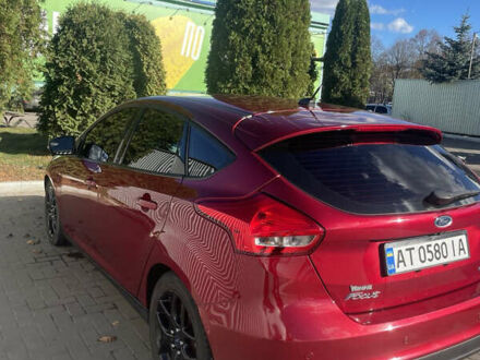 Красный Форд Фокус, объемом двигателя 2.01 л и пробегом 177 тыс. км за 9214 $, фото 1 на Automoto.ua