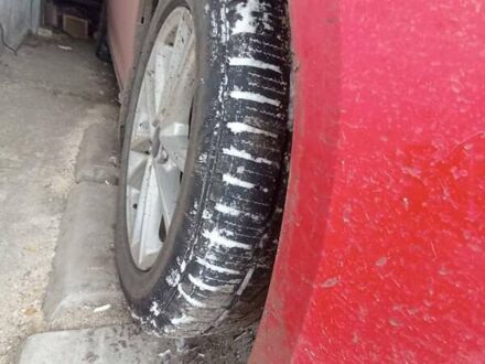 Червоний Форд Фокус, об'ємом двигуна 2 л та пробігом 110 тис. км за 8800 $, фото 1 на Automoto.ua