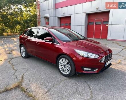 Форд Фокус 2016 в Запорожье на Automoto.ua Красный Форд Фокус, объемом двигателя 2 л и пробегом 214 тыс. км за 8800 $, фото 1 на Automoto.ua