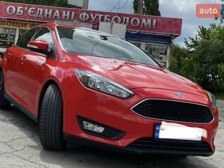 Червоний Форд Фокус, об'ємом двигуна 2 л та пробігом 128 тис. км за 9200 $, фото 1 на Automoto.ua